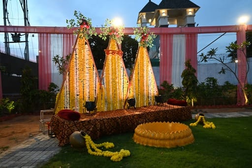 best grand destination venue marriage party receptionlawn ac rooms prewedding shoot